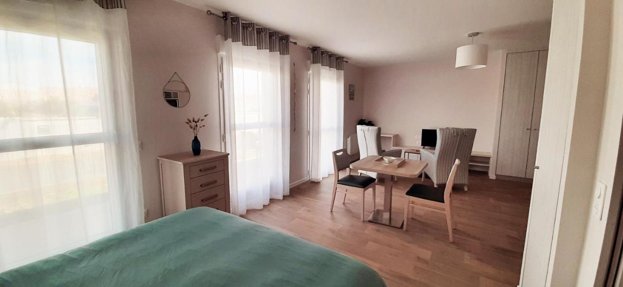Les Logis D'oleron Apartment Saint-Pierre-d'Oleron